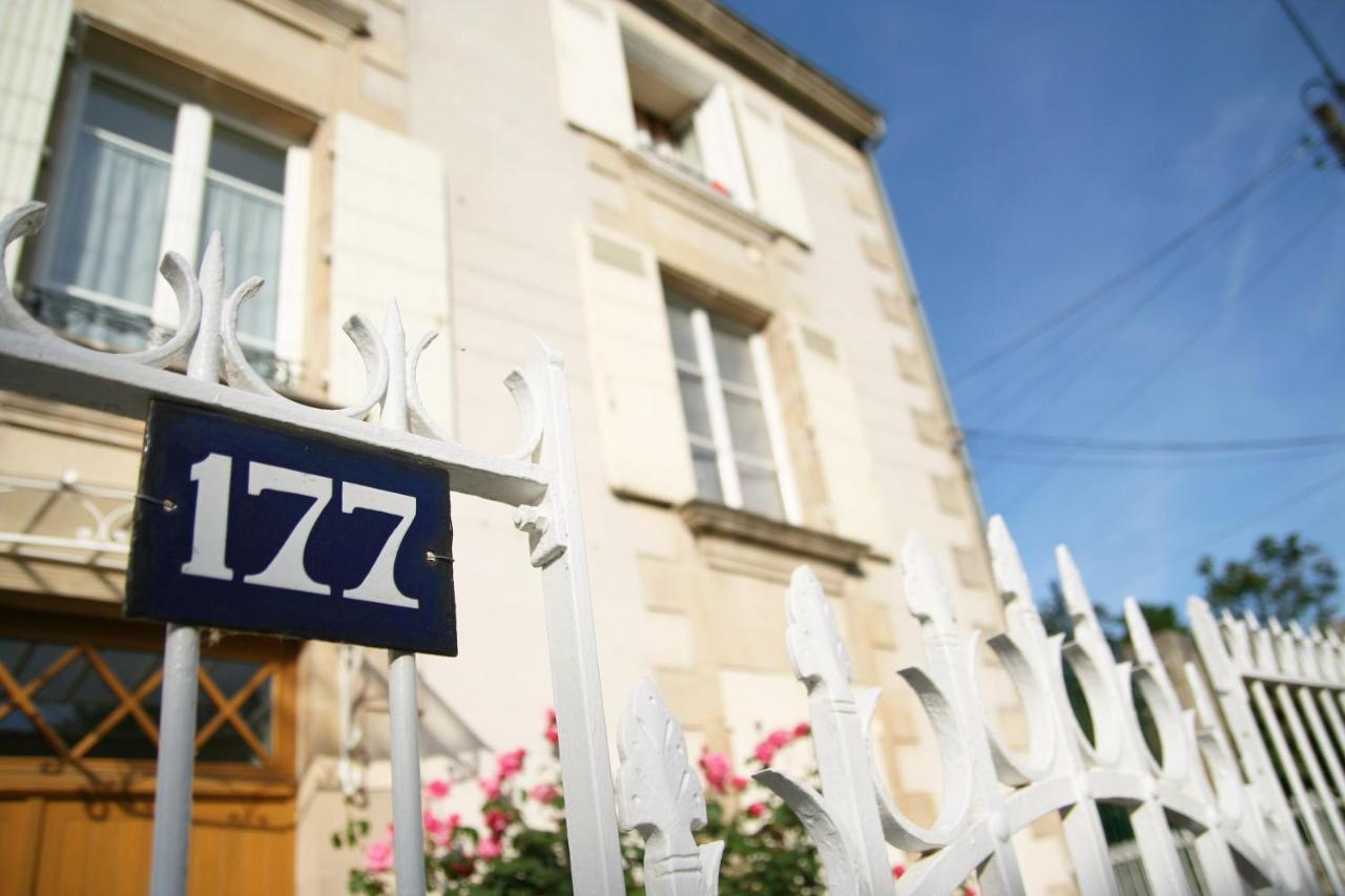 Clos Des Moulins Poitiers Esterno foto